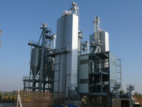 Grain dryer with low fuel consumption and environmentallyf friendly.